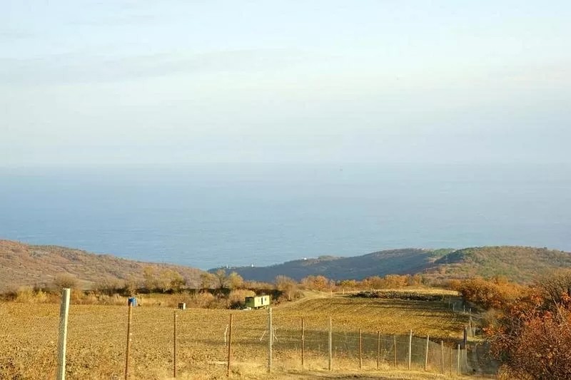 10 гектар в 3 км от моря в Алуште (Крым). Видовые! 3