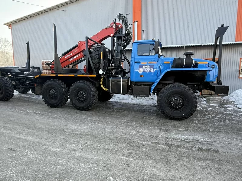 Лесовоз Урал турбированный с манипулятором и прицепом роспуском 4